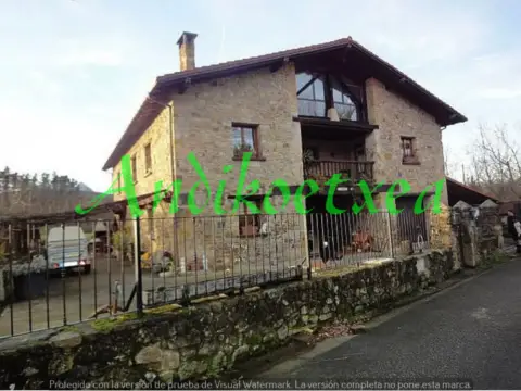 Casa en calle Muntxaratz