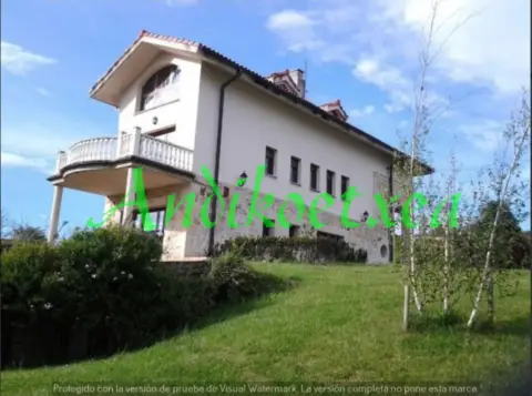 Casa en Barrio de Arriaga