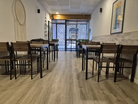 Nave comercial en calle de Hilarión Eslava