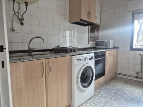 Habitación en calle de Lumbier