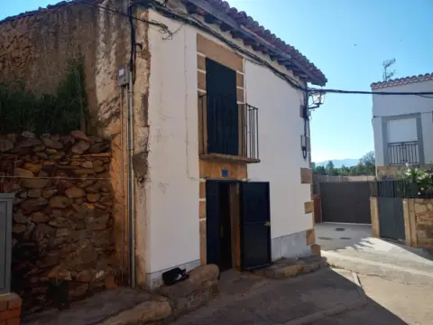 Casa en calle Fragua, 16