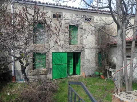 Casa en calle de la Iglesia, 23