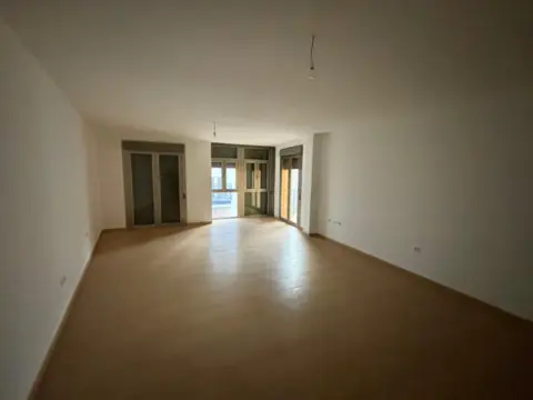 Piso en calle Zona Centro, nº S/N