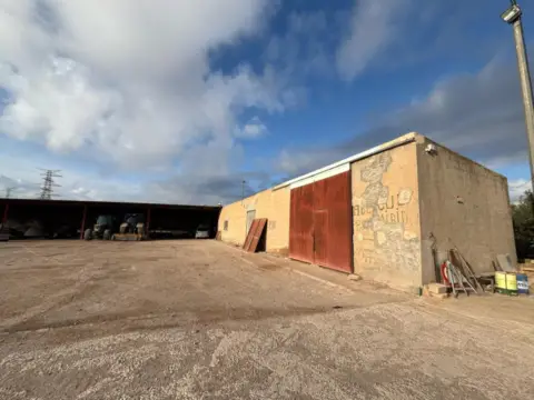 Nave comercial en calle Zona Poligono Industrial, nº S/N