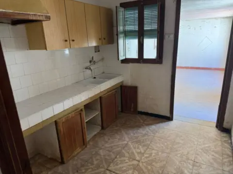 Piso en calle Zona Colegio Milagrosa, nº S/N