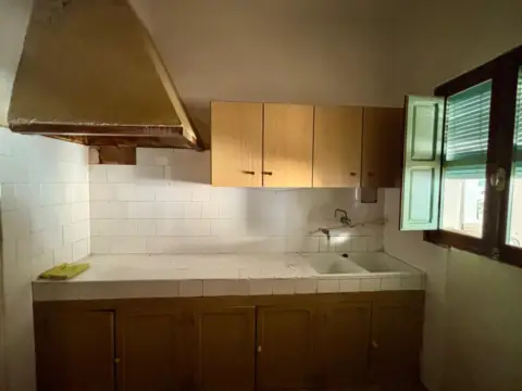 Piso en calle Zona Colegio Milagrosa, nº S/N