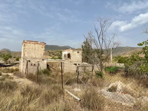 Chalet en calle Zona La Calzona - La Paloma, nº S/N