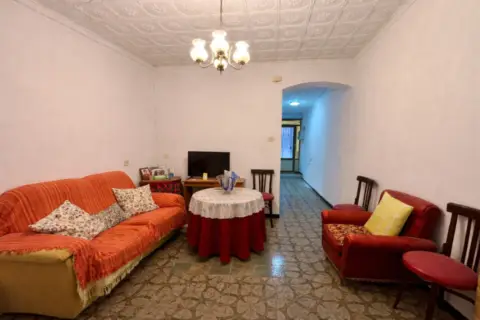 Casa en calle Zona Glorieta, nº S/N