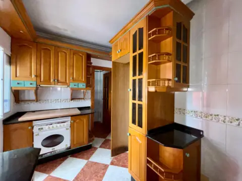 Piso en Avenida Zona Centro, nº S/N