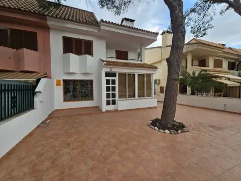 Chalet en calle Zona Urbanizacion La Charca