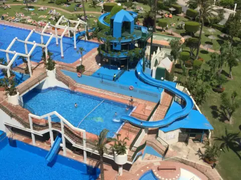 Piso en Benalmádena — Pisos.com