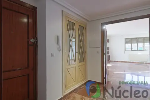 Piso en Avenida de Fernando Calzadilla Maestre