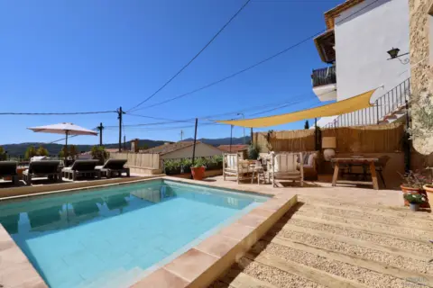 Casa rústica en Travessera de Crota