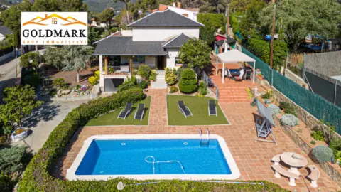 Casa unifamiliar en Carrer d'Eugeni Valero Ramo, 43