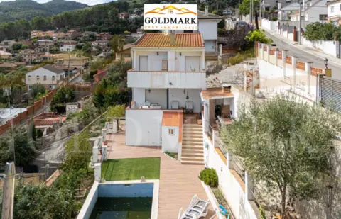 Casa en Carrer de l'Illa, 46