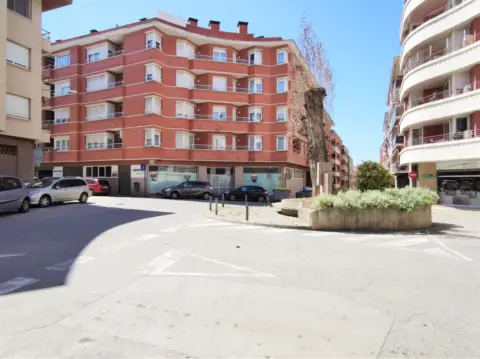 Local comercial en Carrer de Lleida