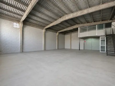 Nave industrial en Carrer de la Pica d'Estats