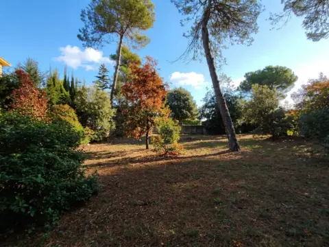 Terreno en Carrer de Montardo