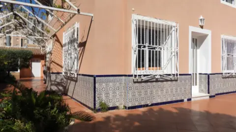 Casa en calle Río Manzanares, 13