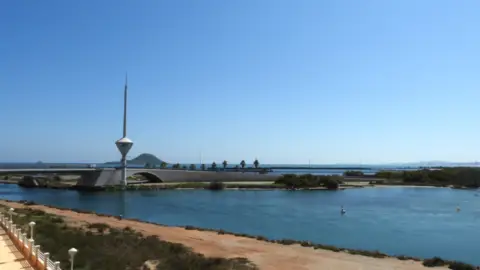 Piso en Urbanización Puerto Mar 3, Km. 14