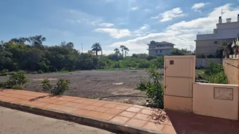 Terreno en Gran Vía de La Manga, 18