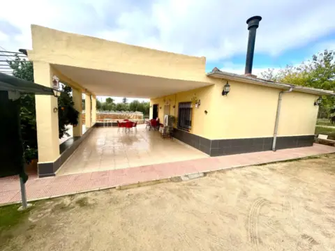 Chalet en Onil