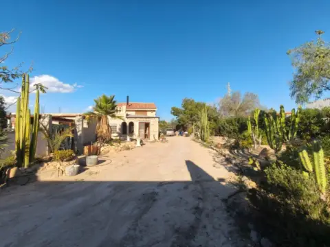 Casa en Camino Pepe Campaneta