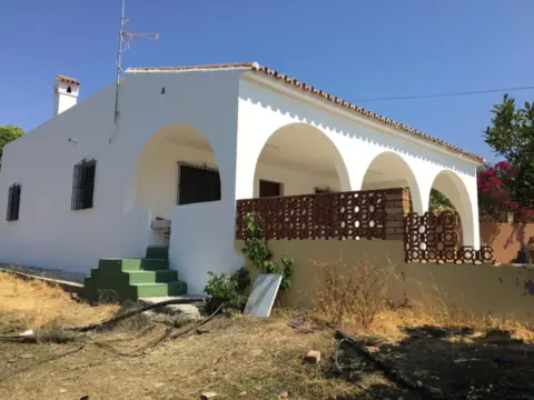 Finca rústica en calle Guadalmansa