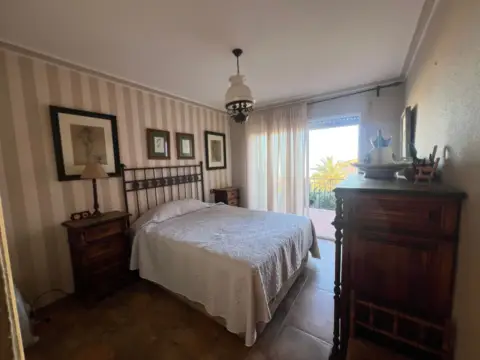 Casa pareada en calle del Cielo, 1