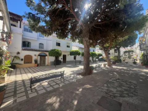 Casa en Pasaje Begines, 1
