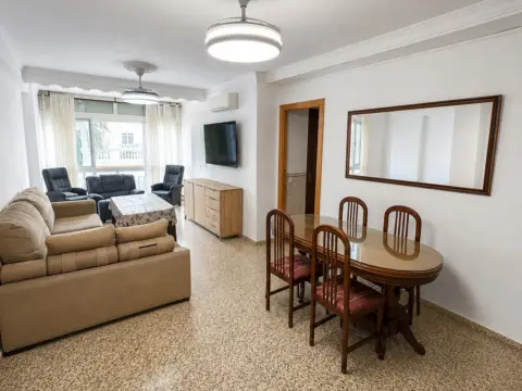 Piso en Avenida del Mar y Sierra, 5