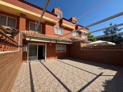 Casa en calle de Leonardo Torres Quevedo
