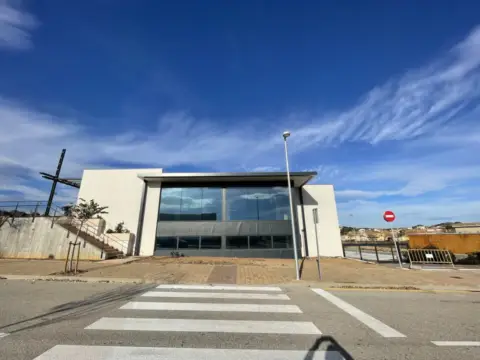 Nave comercial en Avinguda Catalunya, 2