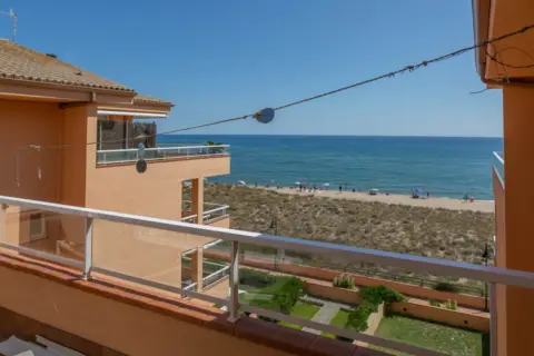 Ático en Urbanización de los Arenales del Mar