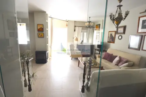 Piso en calle de Sancha de Lara