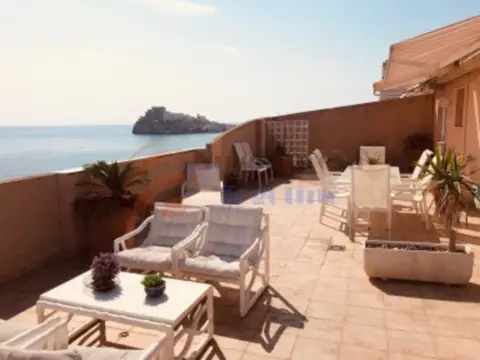 Ático en Avenida del Papa Luna, 16