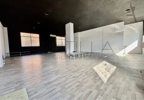 Local comercial en calle de Jacobinia