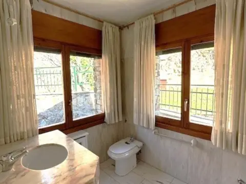 4-bedroom townhouse for sale in Escaldes-Engordany · 50 of 60