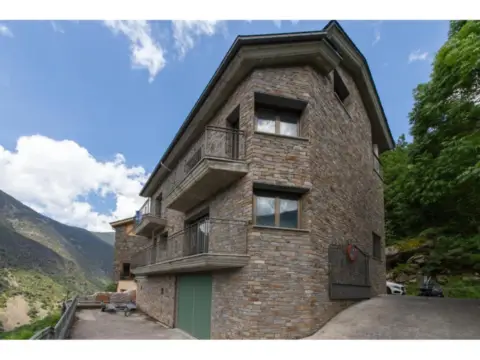Chalet en calle D´Engolasters