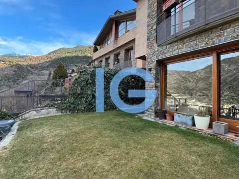 Chalet adosado en calle de La Comella S/N