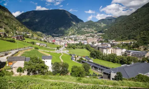 Casa en calle General de Vila