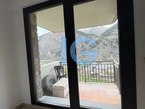 Apartamento en calle General del Forn
