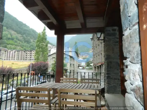 Dúplex en calle General D´Arinsal