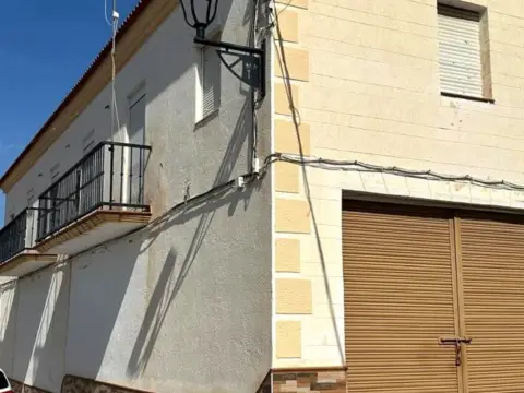 Casa en calle de la Gloria