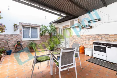Casa en Ronda Sur-Suerte de Saavedra