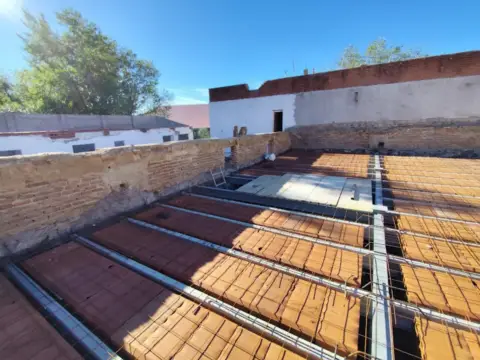 Chalet rústico en calle de la Magdalena