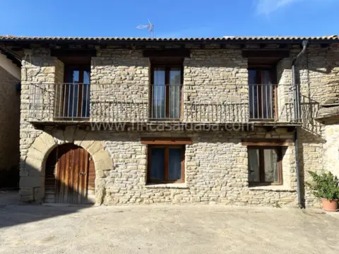 Casa en calle Única