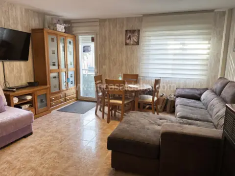 Casa adosada en Avenida del Ejército