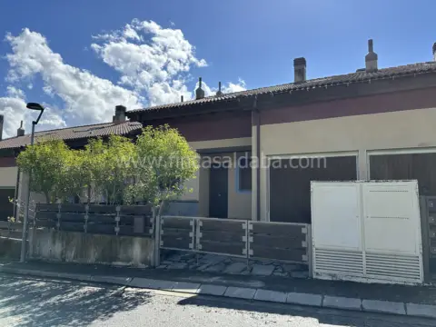 Casa en calle Fenares