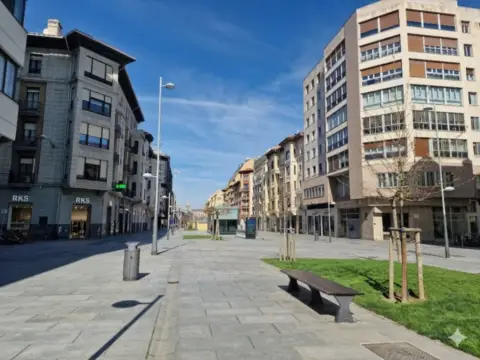 Piso en Karlos III.a Noblearen Etorbidea